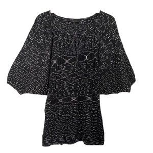 BCBGMaxazria Black & White Light Knit Sweater M